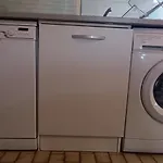 La Au Fond Du Jardin