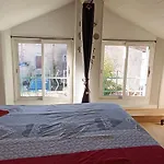 بيت للعطل La Au Fond Du Jardin