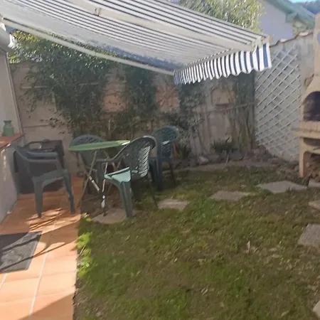 La Au Fond Du Jardin Nyaraló Mercus-Garrabet