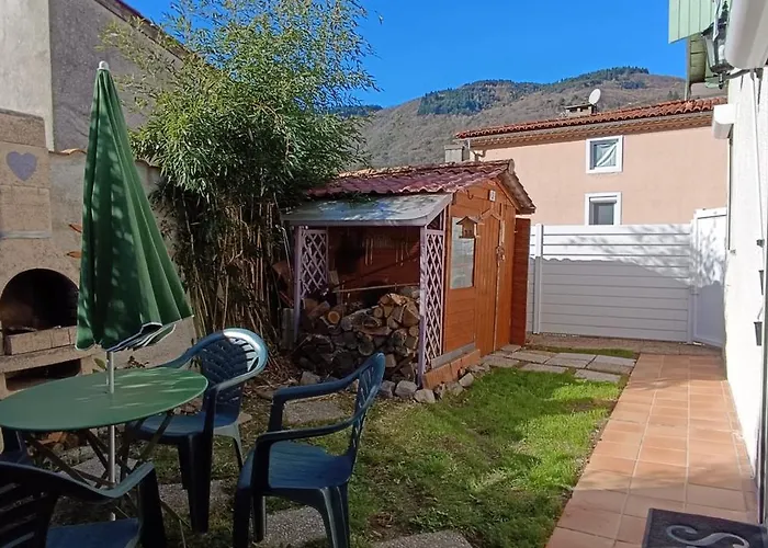 Tatil Evi La Au Fond Du Jardin *